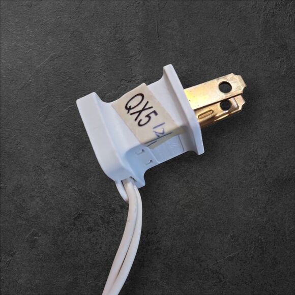 Vintage Light-Up Halloween Mummy Decoration 19” Green Wrap Heart Cute Spooky - Picture 9 of 11